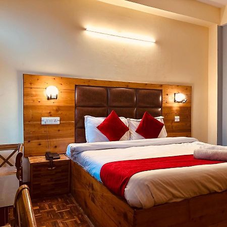 Hotel Grand Kalinga - Near Volvo Bus Stand Manali Bagian luar foto