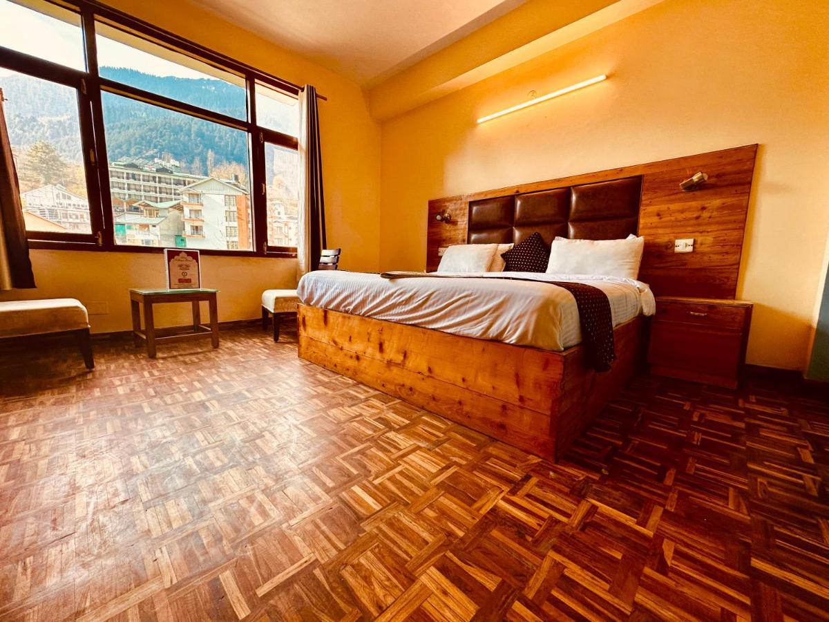 Hotel Grand Kalinga - Near Volvo Bus Stand Manali Bagian luar foto