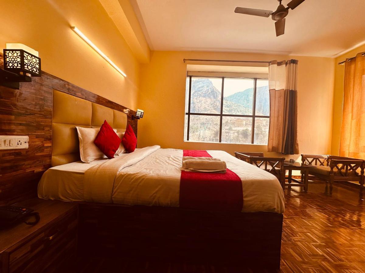Hotel Grand Kalinga - Near Volvo Bus Stand Manali Bagian luar foto